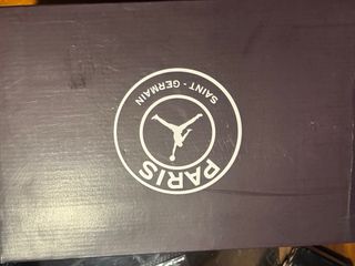 Air Jordan 4 Retro PSG Talla 44 EU Nuevas sin usar