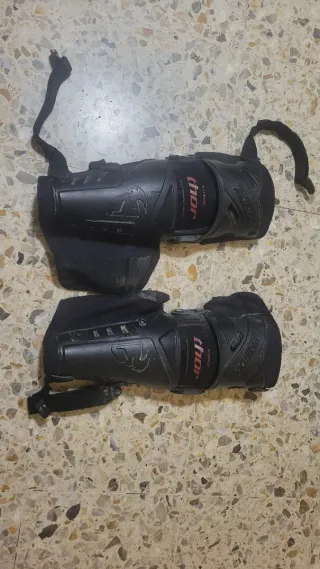 Rodilleras Thor Force Motocross Enduro