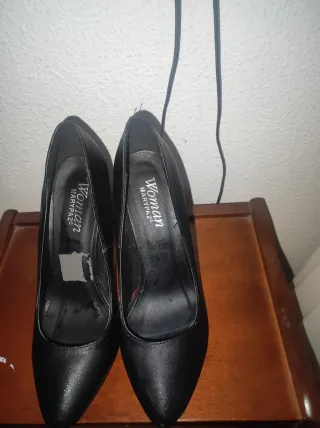 Zapatos de tacón alto negros,un solo uso