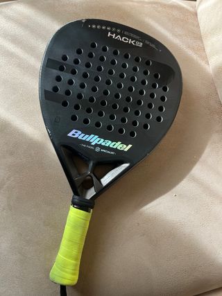 Pala de pádel Bullpadel Hack 03