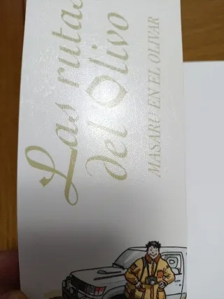 Las rutas del olivo: Masaru en el olivar (Spani...