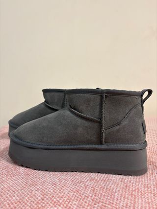 Stivali UGG Classic Ultra Mini Grigi