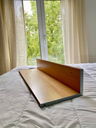 Estantería de madera