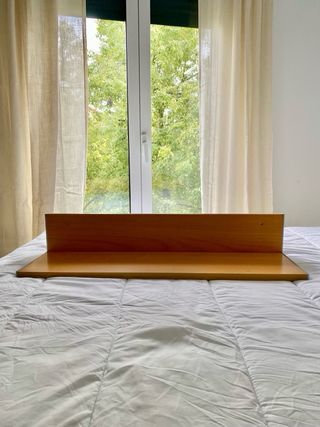 Estantería de madera