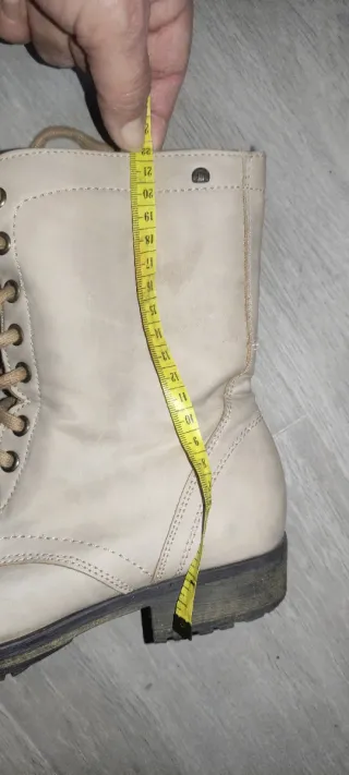 Botas Mustang Beige Talla 36