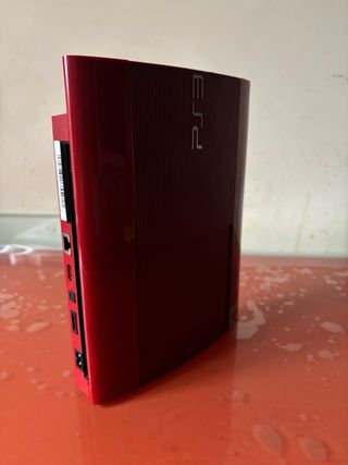 PS3 / 250 GB Super Slim