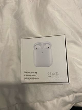 Apple AirPods 2ª Gen con estuche de carga inalámbr