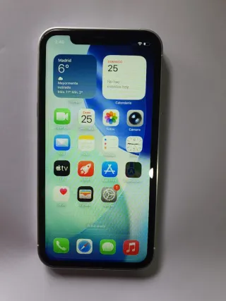 iPhone 11 64GB Diseño iPhone 12 Pro