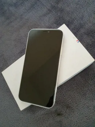 iPhone 11 64GB Diseño iPhone 12 Pro