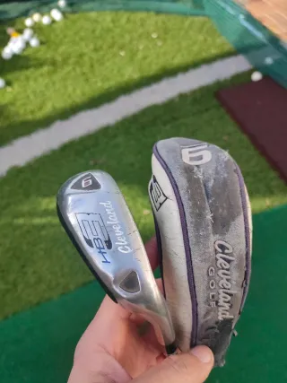 Hierro 9 híbrido Cleveland HB3
