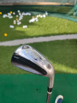 Hierro 9 híbrido Cleveland HB3