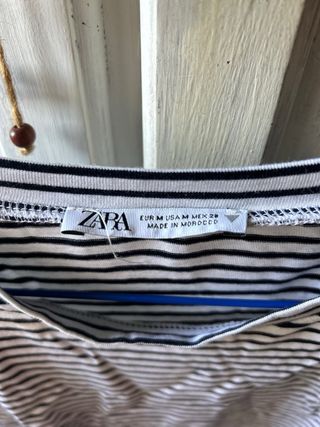 Camiseta Zara Rayas con Hombreras
