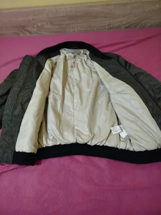 Chaqueta bomber verde oliva
