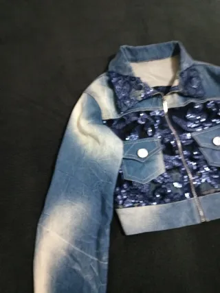 Giacca cropped pizzo e paillettes