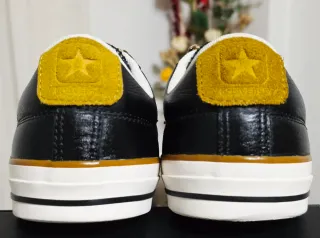 Converse Star Player Leather OX Negro/Oro