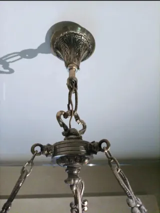 Lámpara vintage de techo tipo quinqué de bronce y