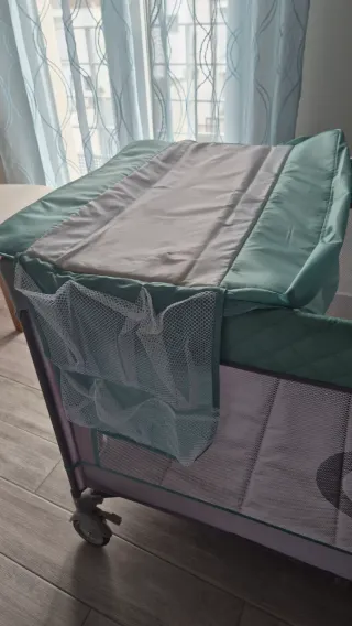 Cuna de viaje plegable