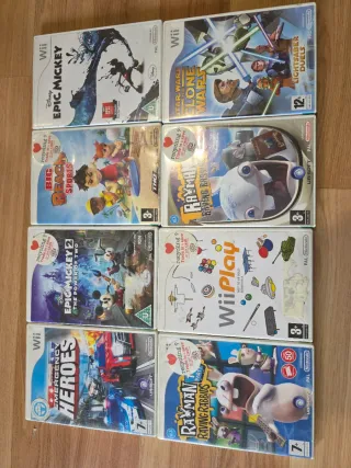 Nintendo Wii + Comandos + Acessórios + 8 Jogos