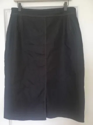 Falda tubo negra talla L