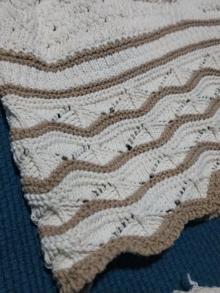 Conjunto de crochet verano beige y blanco