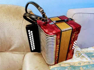 Acordeón Hohner Corso C/F