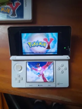 Pokemon Y Nintendo 3DS RPG
