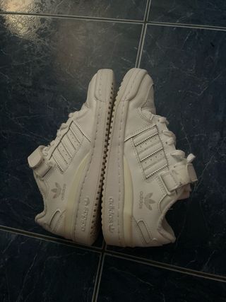 Adidas Forum Blancas