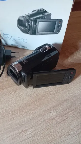 Videocámara Samsung HMX-F80 Negra