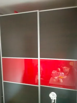 Armario puertas correderas.