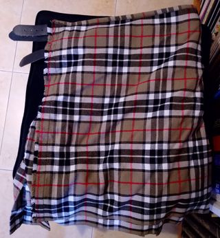 Vendo 12 Faldas escocesas + cinturón hombre 115 cm