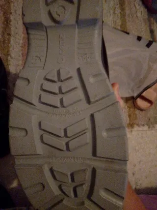Zapatos de trabajo hombre nuevos T44