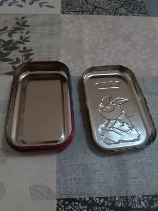 Caja Metálica Pokémon Trading Card Game