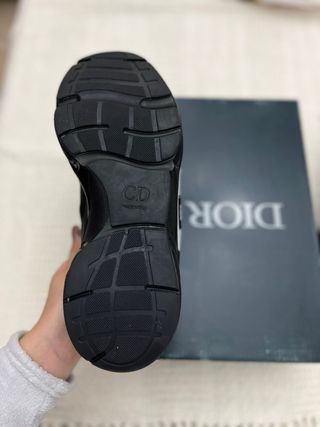 Zapatillas Dior B22 Negras y Blancas