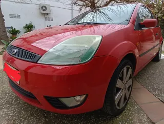 Ford Fiesta Coupé Trend 1.6 100 CV (2004) gasolina