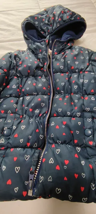 Chaqueta niña T7 con corazones