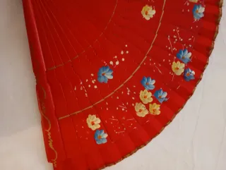 2 Abanicos Madera Decorados