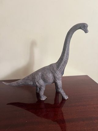 Lote de dinosaurios de juguete