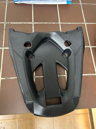 Baúl Moto Honda con Soporte