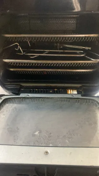 Fornetto elettrico nero