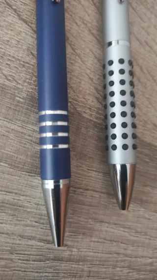 Set 2 Bolígrafos Estuche Negro , a estrenar