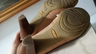 Scarpe Bata scamosciate donna n.39