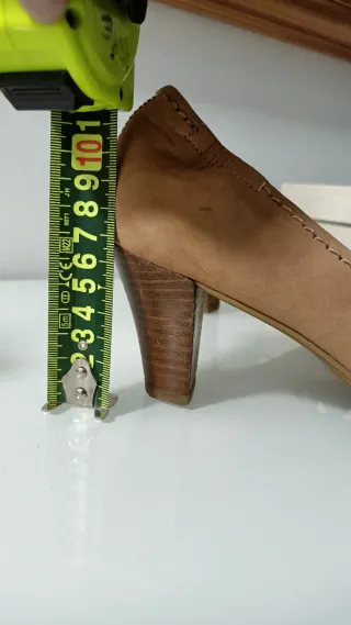 Scarpe Bata scamosciate donna n.39