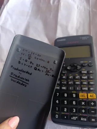 Calculadora Casio fx-82SPXII Classwiz Iberia