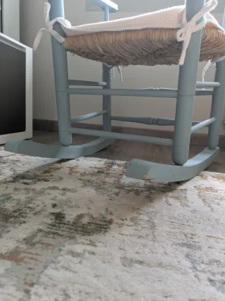 Silla Mecedora en madera Azul y Beige