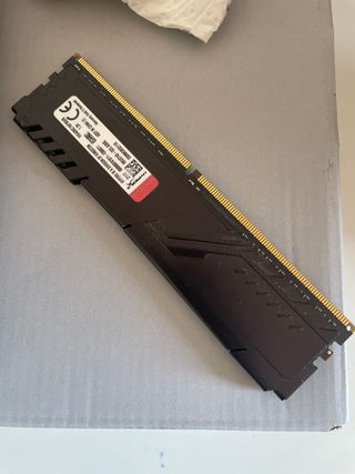 Placa Gigabyte B365M DS3H + i5 9400F + 8GB RAM