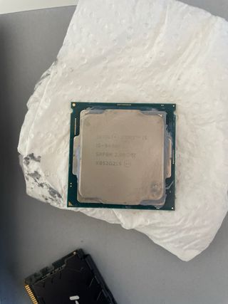 Placa Gigabyte B365M DS3H + i5 9400F + 8GB RAM