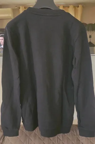 Felpa Pyrex nera con logo rosso