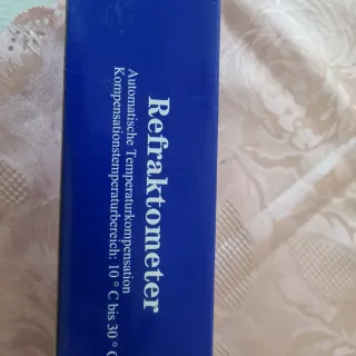 Refrattometro con compensazione temperatura