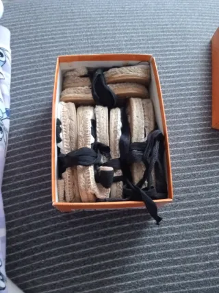 Alpargatas Baturra Beige y Negras