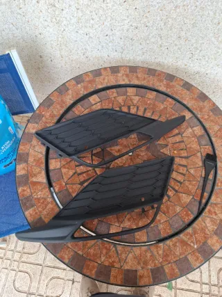 Rejillas delanteras Seat Leon MK3